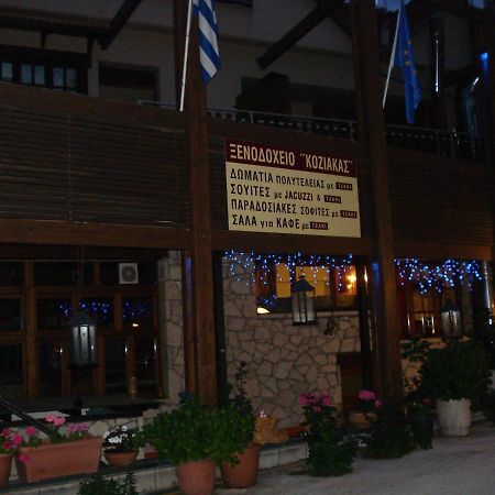Hotel Koziakas Eláti Buitenkant foto