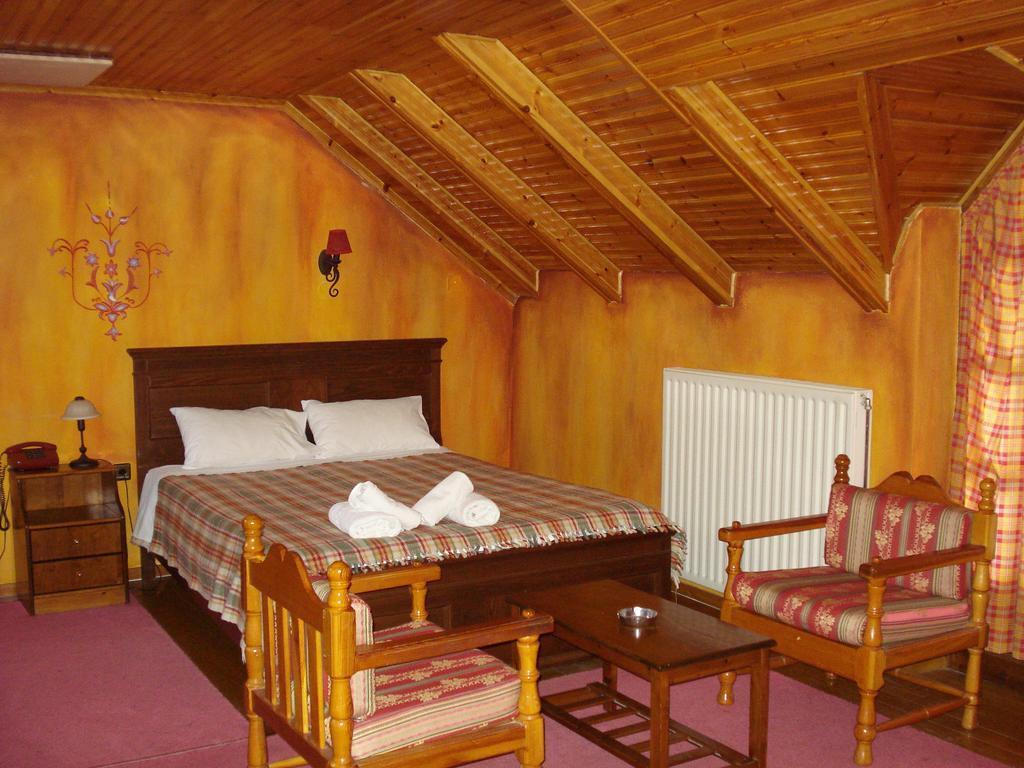 Hotel Koziakas Eláti Kamer foto