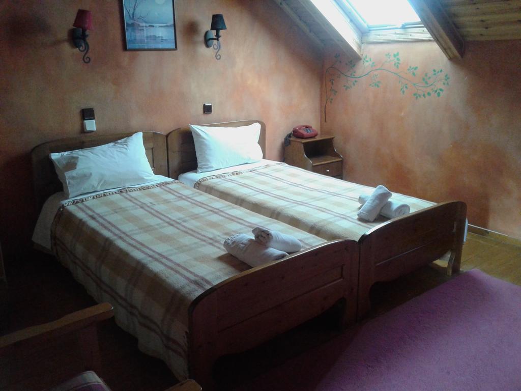 Hotel Koziakas Eláti Kamer foto